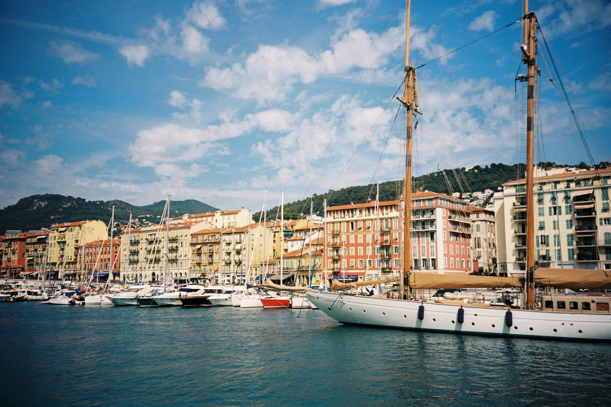 French Riviera – Best Places to stay – on the edge of Cannes